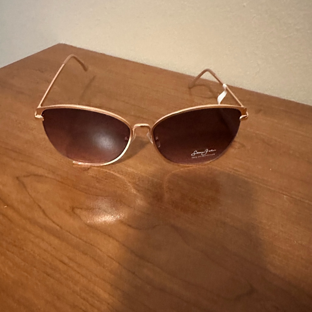 Brand New Sean John Womens Sunglasses Brand New Sean John Womens Sunglasses